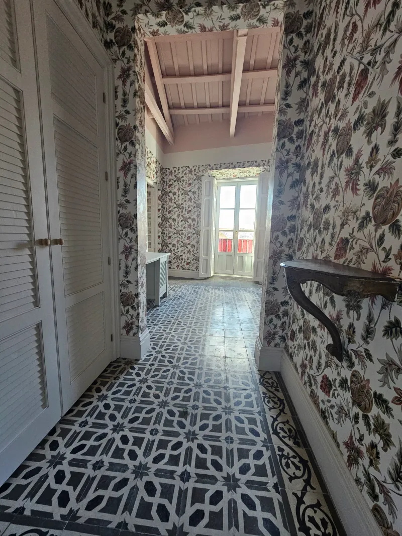 Suite / Suite con bañera de hidromasaje — 1