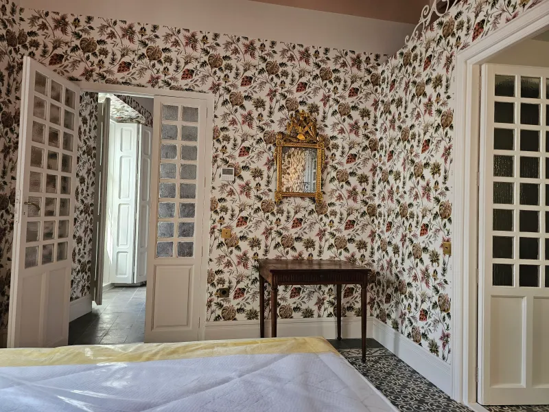 Suite / Suite con bañera de hidromasaje — 5